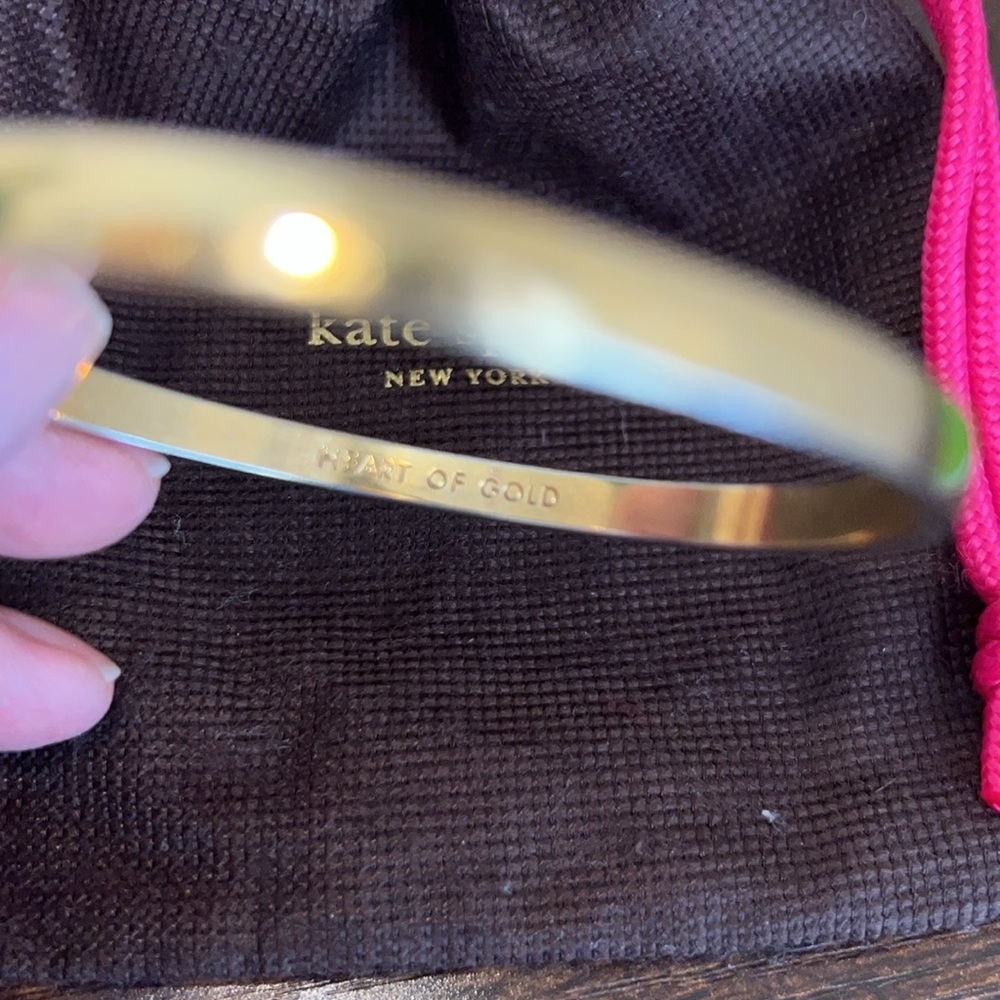 Kate Spade Bundle Heart of Gold Bangle Bracelet and Pink Card Case EUC - Picture 7 of 10